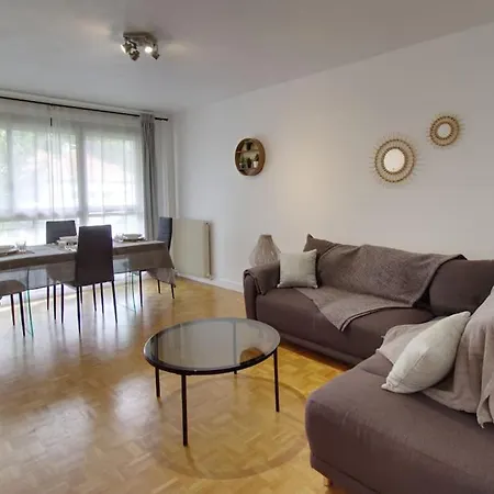 Cosy Tramway Paris Apartment Villejuif